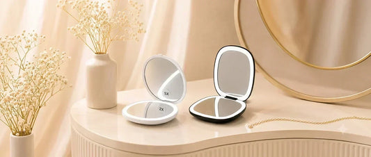 Best Travel Makeup Mirror In 2026 For Vacation Makeup And Touch-Ups Anywhere